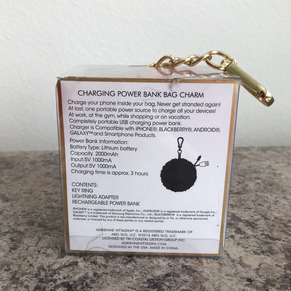 Adrienne Vittadini Bag Charm Power Bank - Picture 4 of 8